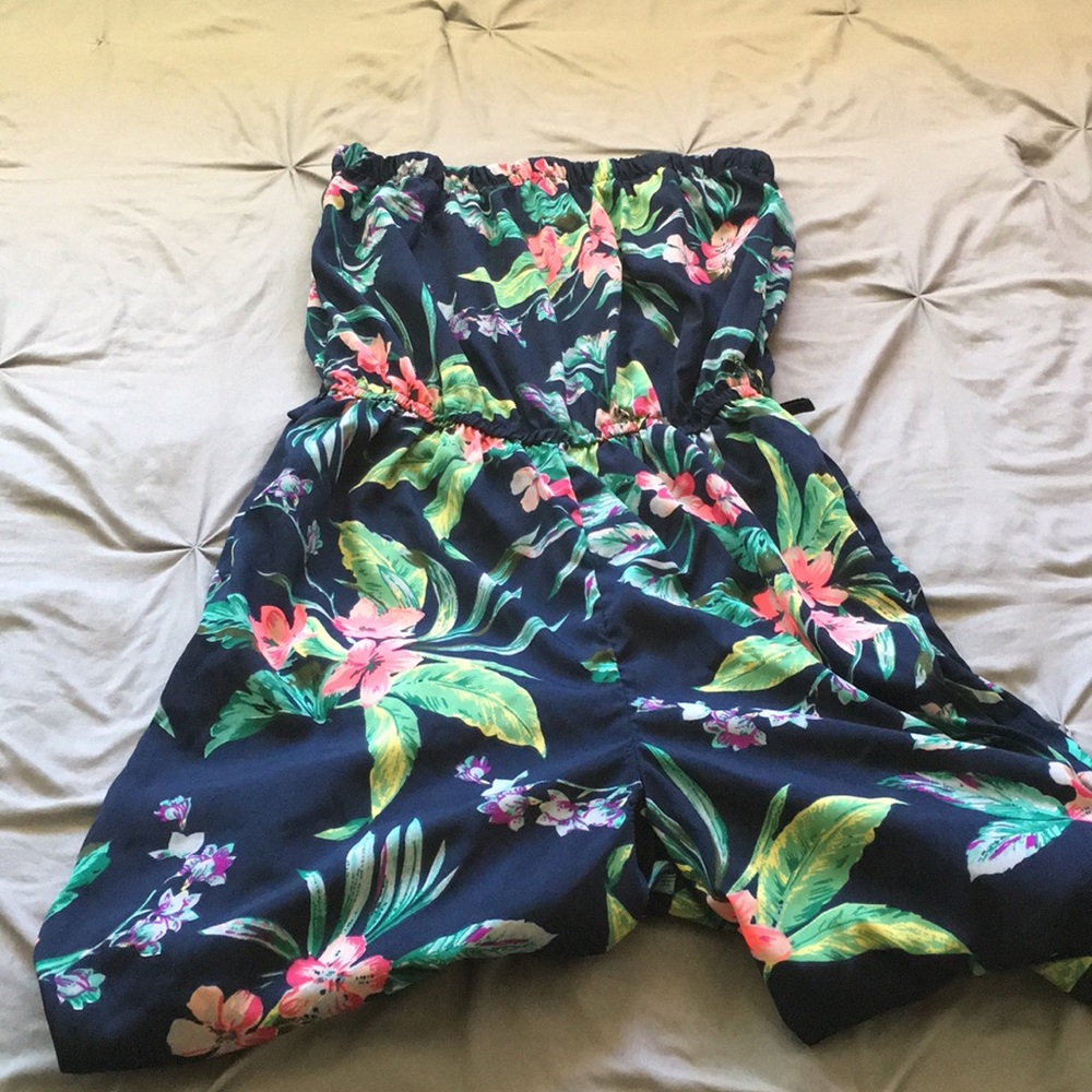 Jump suit